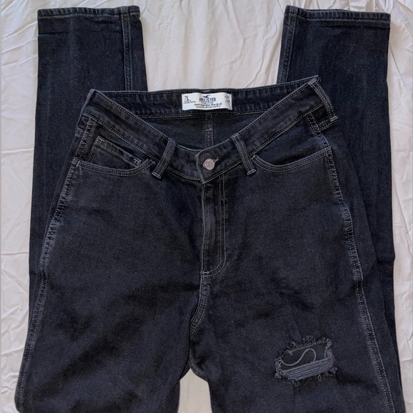 hollister high rise mom jeans - Picture 1 of 3